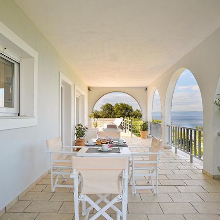 Вілла Lioniskari Seaviews - Paxoi'S Private Pool Oasis Porto Ozias Екстер'єр фото