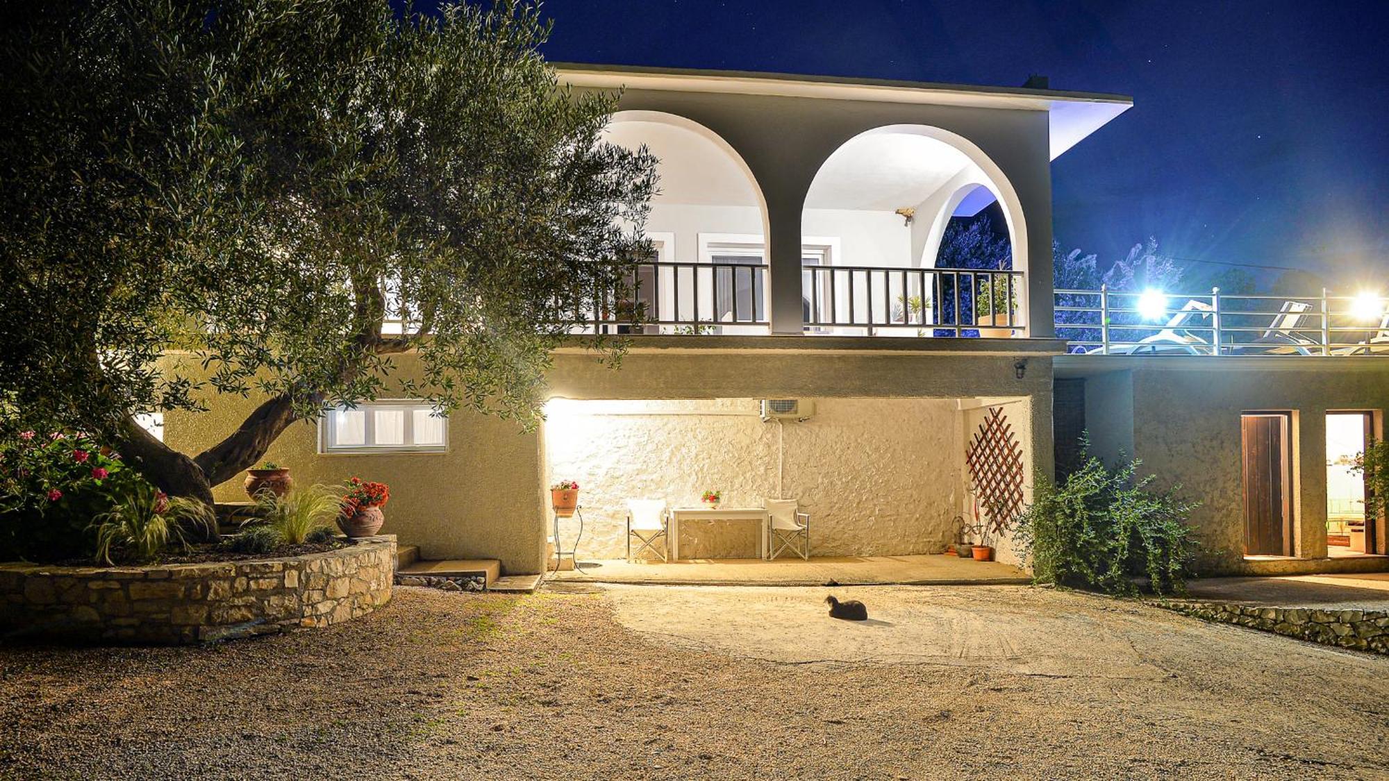 Вілла Lioniskari Seaviews - Paxoi'S Private Pool Oasis Porto Ozias Екстер'єр фото