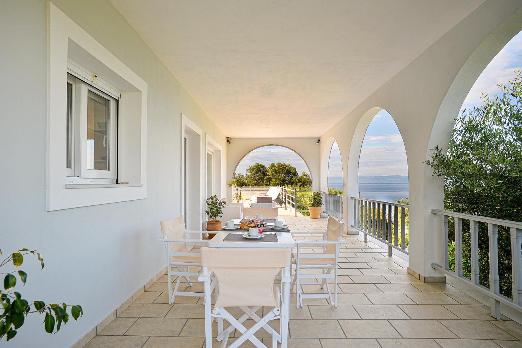 Вілла Lioniskari Seaviews - Paxoi'S Private Pool Oasis Porto Ozias Екстер'єр фото
